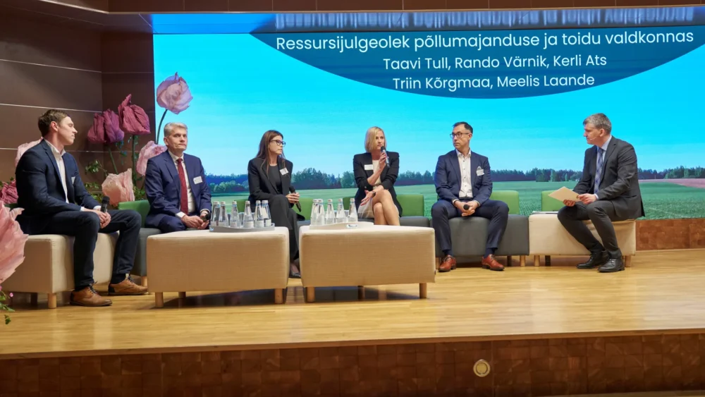Arutelupaneel Eesti Maaülikooli juhtimiskonverentsil